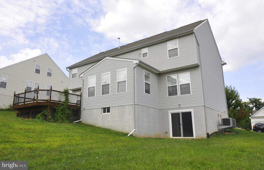 290 Fortress Drive, Winchester, VA 22603 MLS VAFV2016256 RLAH