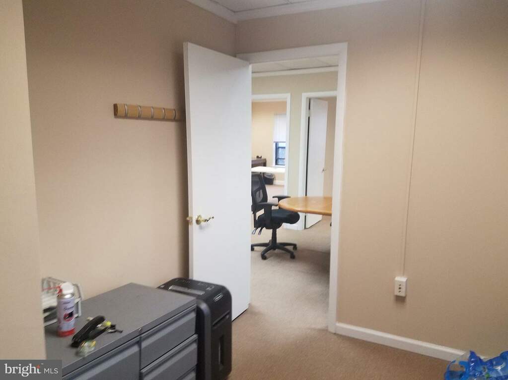 6667A Old Dominion Drive, Mclean, VA 22101 - View 3