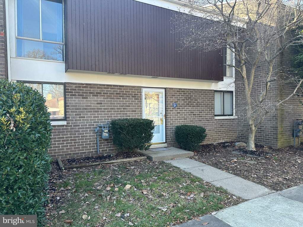 1727 Wainwright Drive, Reston, VA 20190 MLS VAFX2161648 RLAH