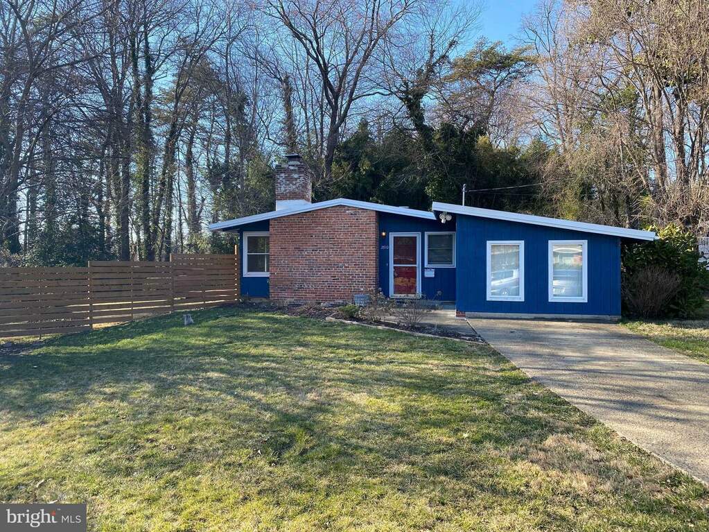 2910 Pine Spring Road, Falls Church, VA 22042 MLS VAFX2165384 RLAH