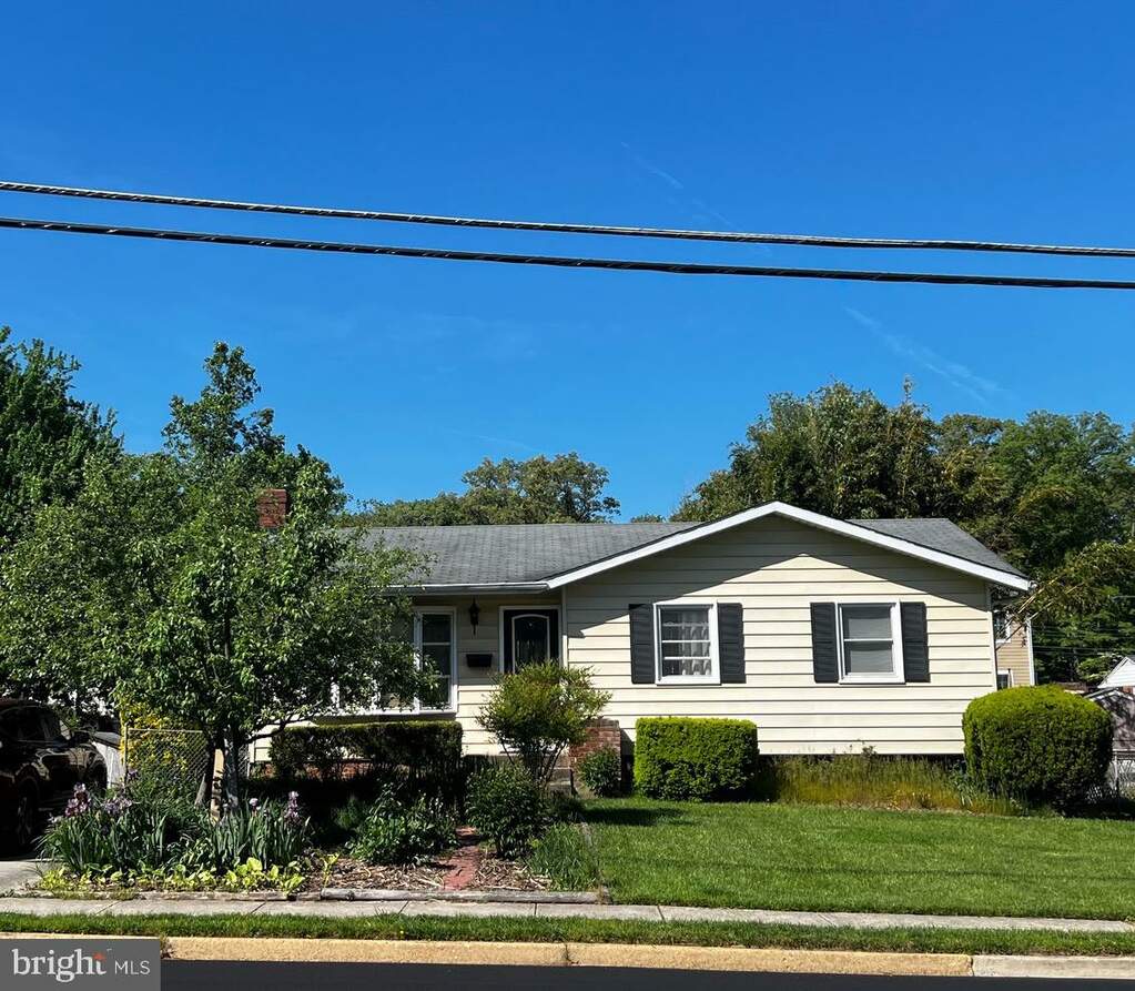 1014 Hillcrest Drive Sw