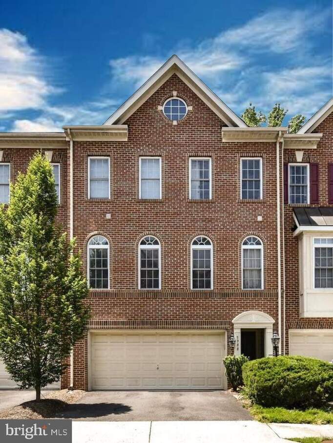 5988 Meadow Brook Drive