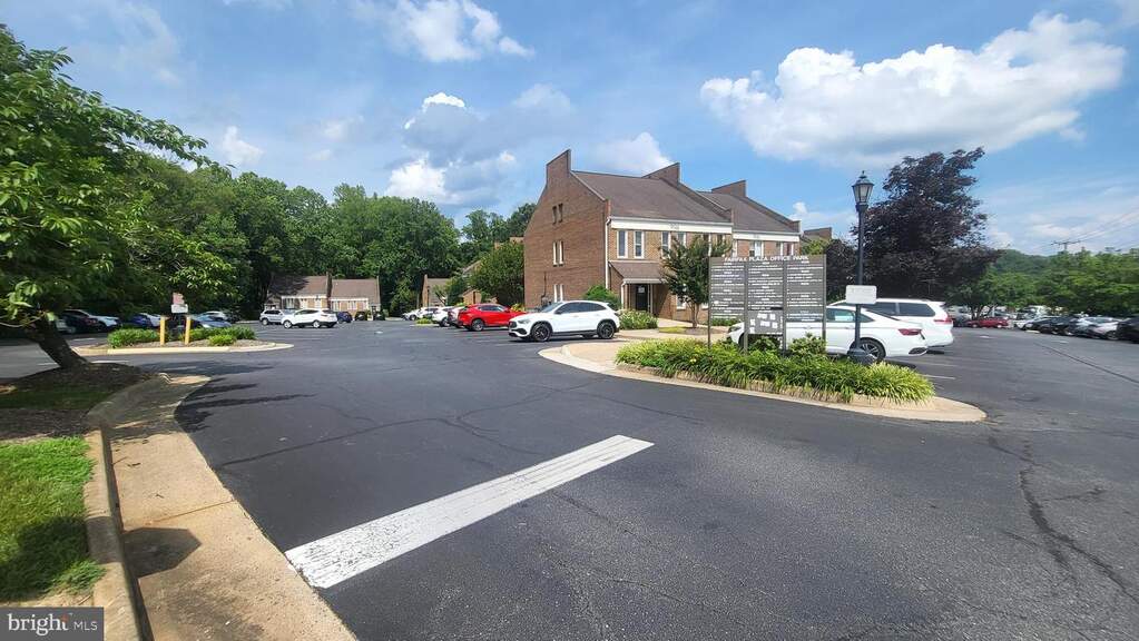 9506 Lee Highway, Fairfax, VA 22031 - View 4