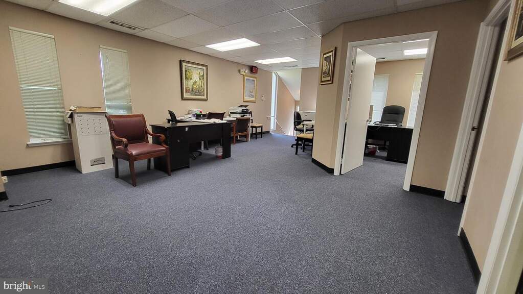 9506 Lee Highway, Fairfax, VA 22031 - View 6