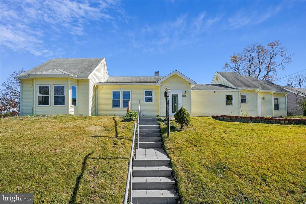 3201 Nottage Lane, Falls Church, VA 22042, Falls Church