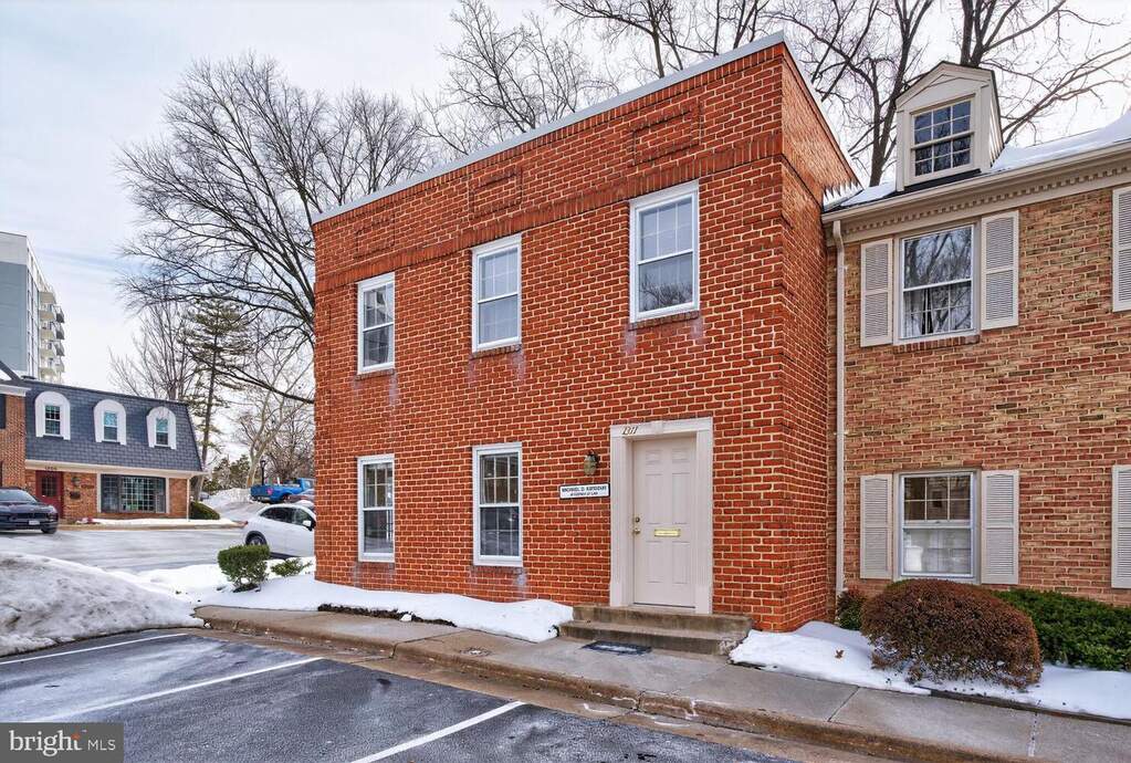 1311 Vincent Place #19, Mclean, VA 22101, Mclean