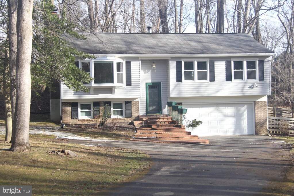 (Address confidential), Vienna, Virginia 22181 | MLS# VAFX2297674 ...