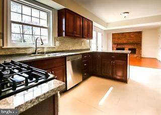 13145 Melville Lane, Fairfax, VA 22033 - View 3