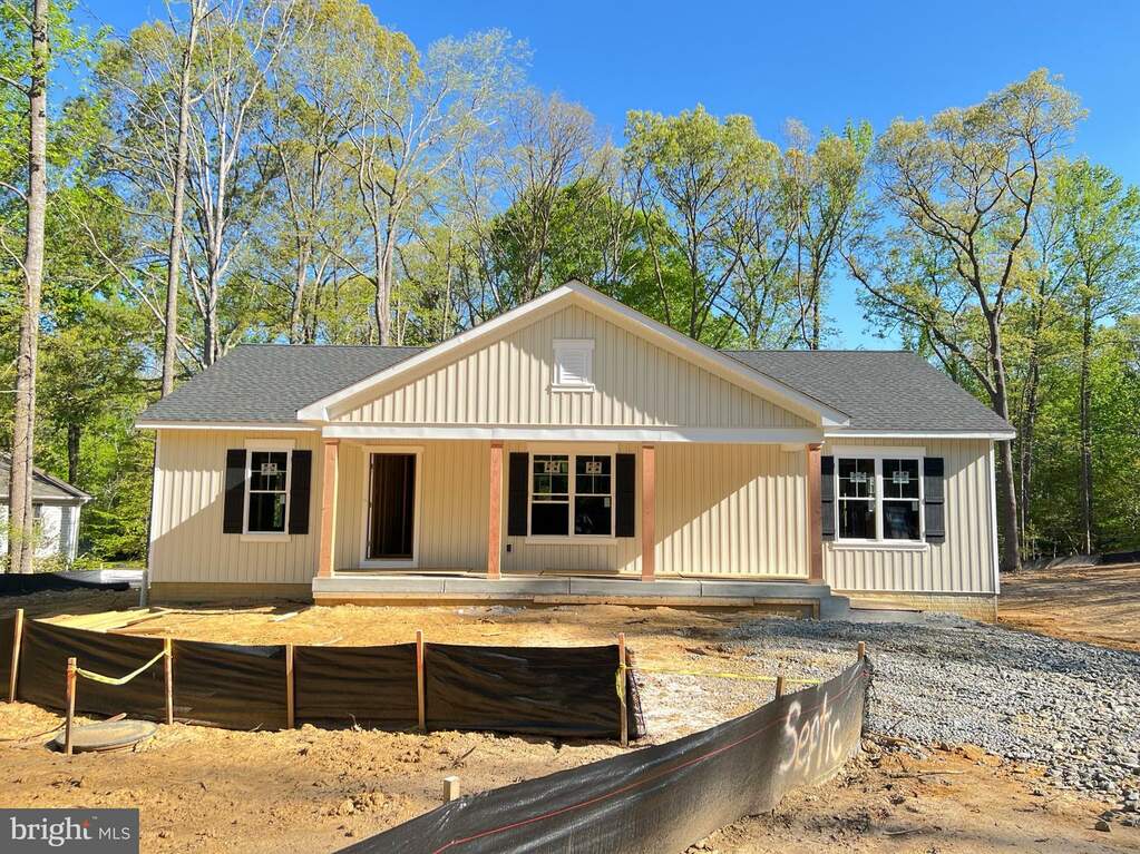 8387 Independence Circle