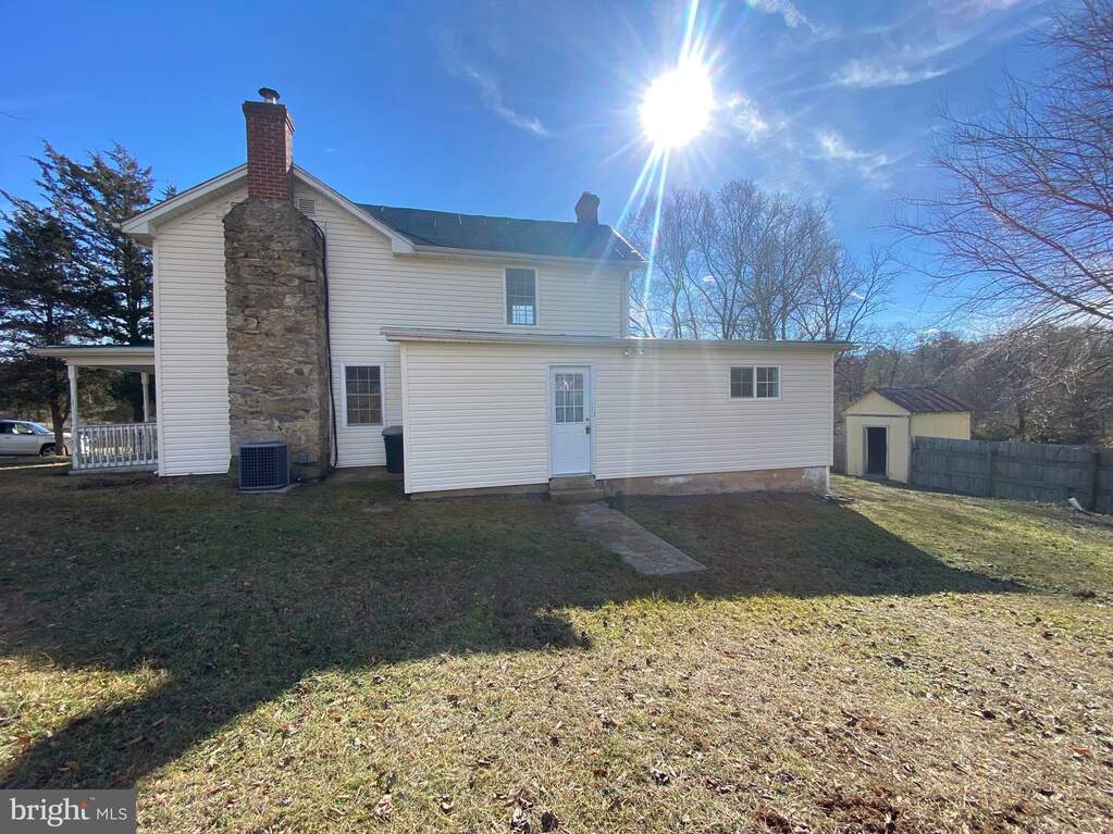 353 Arrington Mountain Road, Haywood, VA 22722 MLS VAMA2001510