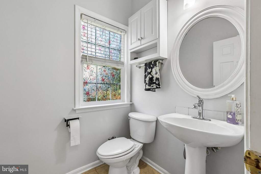 5732 Caribbean Court, Haymarket, VA 20169 - More