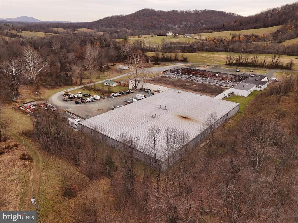113 Aileen Road #B, Flint Hill, VA 22627 - View 2