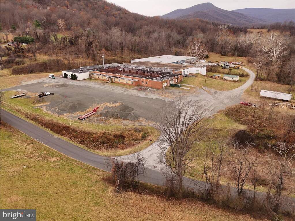 113 Aileen Road #B, Flint Hill, VA 22627 - View 5