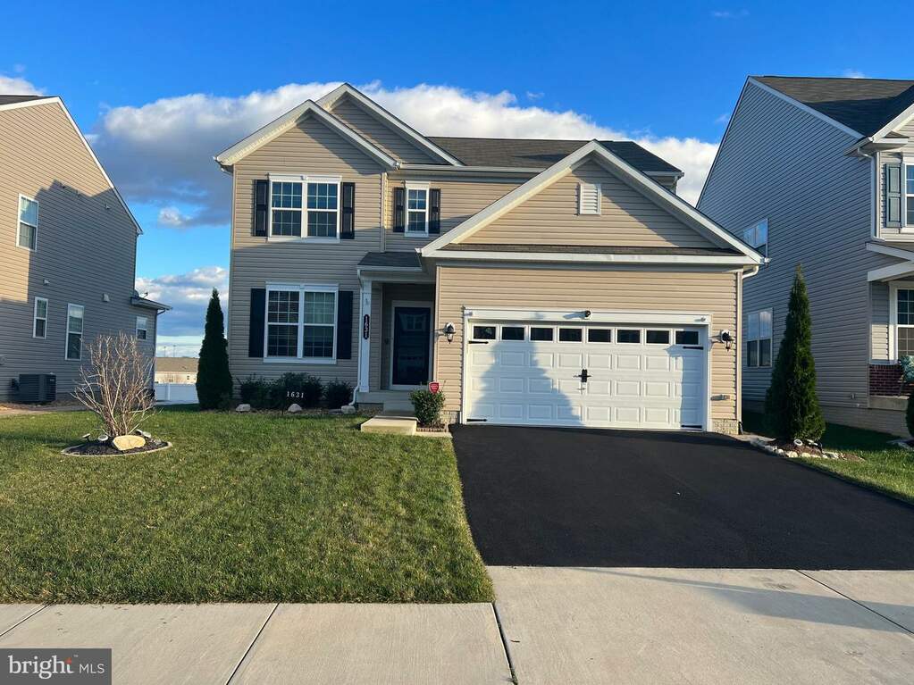 1631 Hudgins Farm Circle, Fredericksburg, VA 22408 MLS VASP2021854