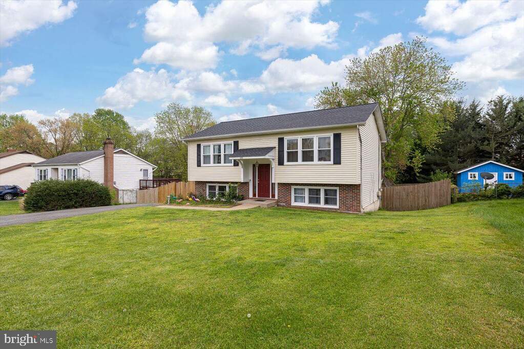 1216 Dewberry Drive, Fredericksburg, VA 22407 MLS VASP2024490 RLAH