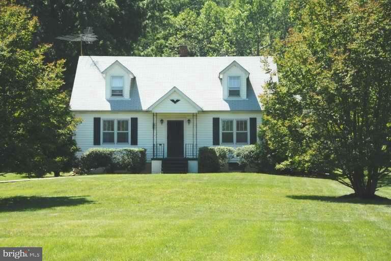 1907 Mountain View Road, Stafford, VA 22554 MLS VAST2025806 RLAH