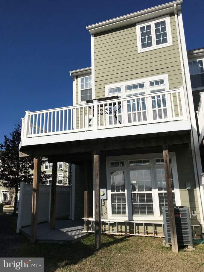 316 Monroe Point Drive, Colonial Beach, VA 22443 MLS VAWE2005804