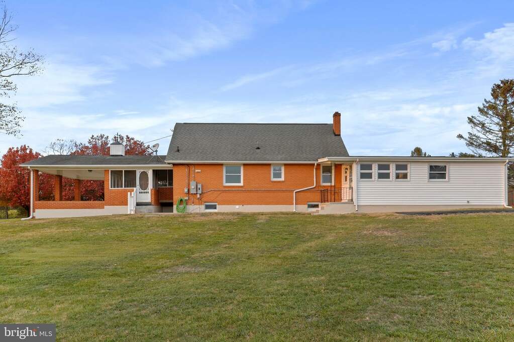 146 Kendrick Ford Road, Front Royal, VA 22630 MLS VAWR2006872 RLAH