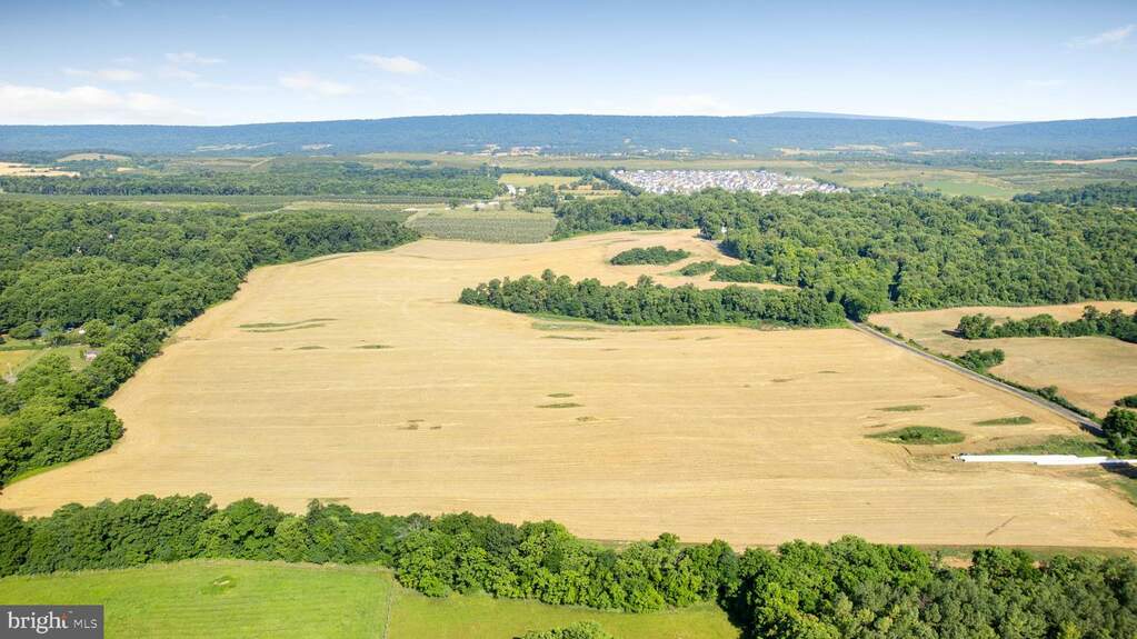 Mish Rd, Bunker Hill, WV 25413 - View 3