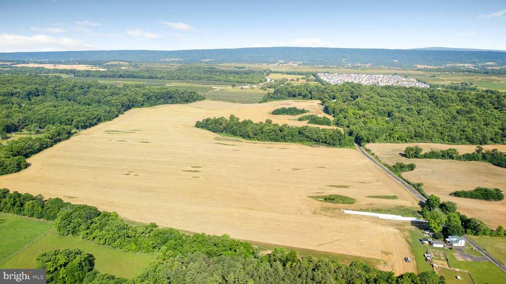 Mish Rd, Bunker Hill, WV 25413 - View 4