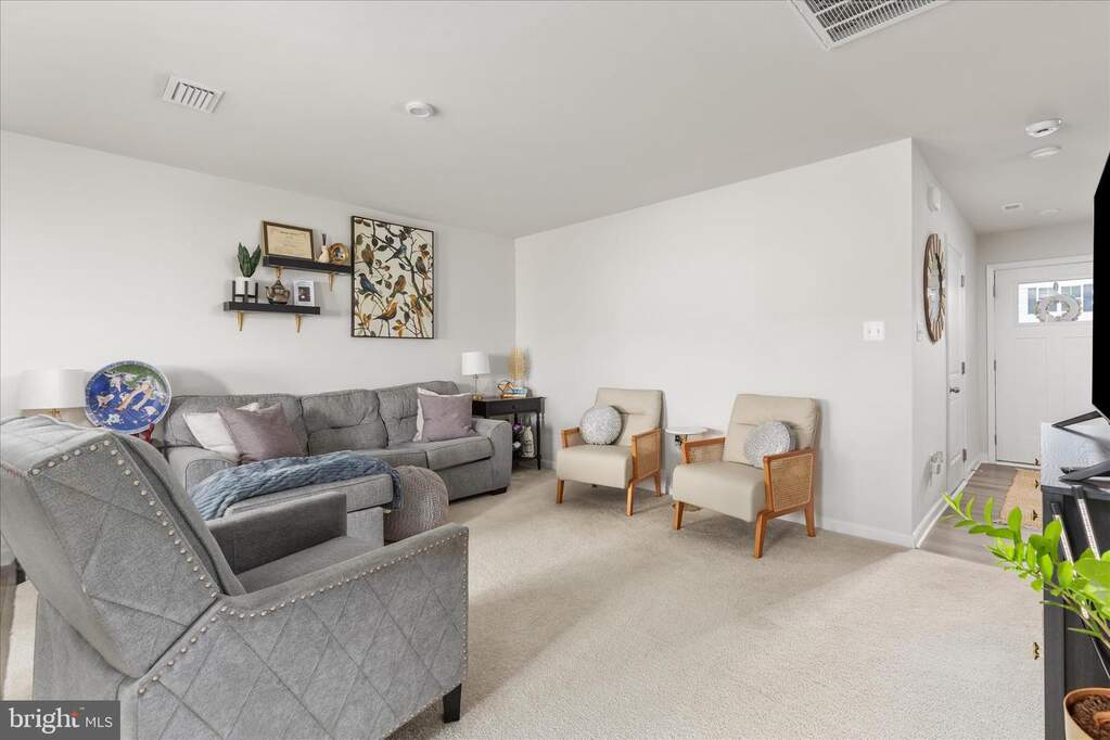 130 Calais Place, Hedgesville, WV 25427 - View 6