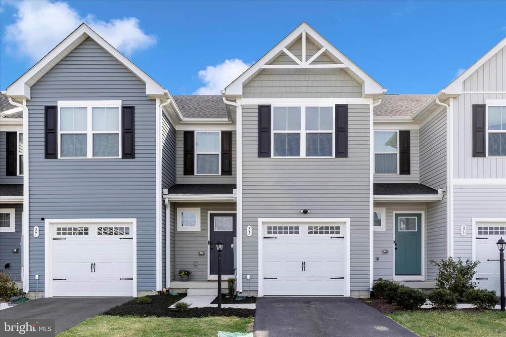 31 Otero Lane, Hedgesville, WV 25427, Hedgesville