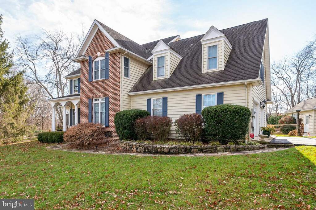 874 Pheasant Hill Road, Summit Point, WV 25446 MLS WVJF2010400