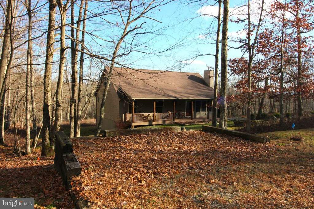 406 Windflower Drive, Terra Alta, WV 26764 MLS WVPR2000190 RLAH