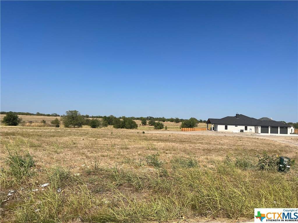 1490 King Ranch Road, Salado, TX 76571 MLS 517668 properties