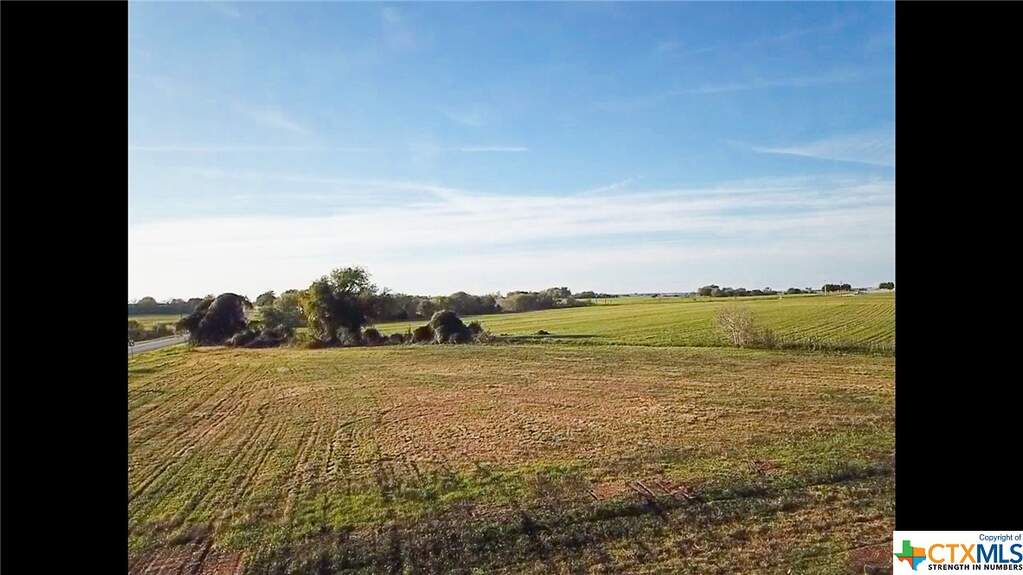 000 Us Hwy 90, Shiner, TX 77984 - View 4
