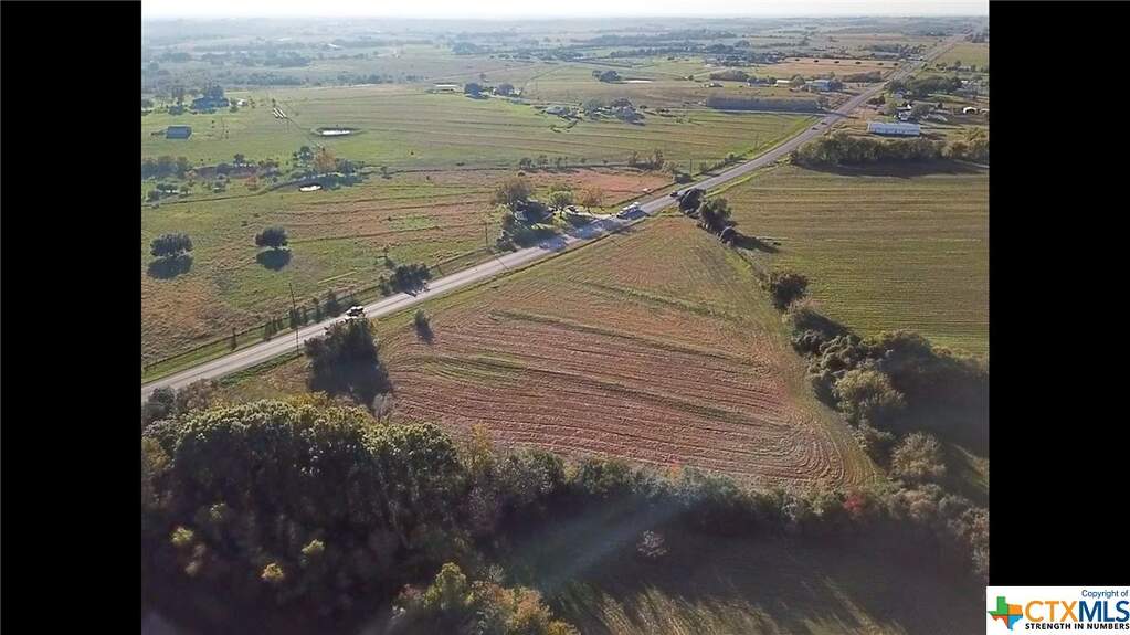 000 Us Hwy 90, Shiner, TX 77984 - View 6
