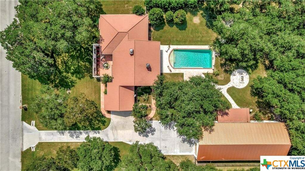 166 Post Oak Bend, Inez, TX 77968 MLS 528654 properties Dallas