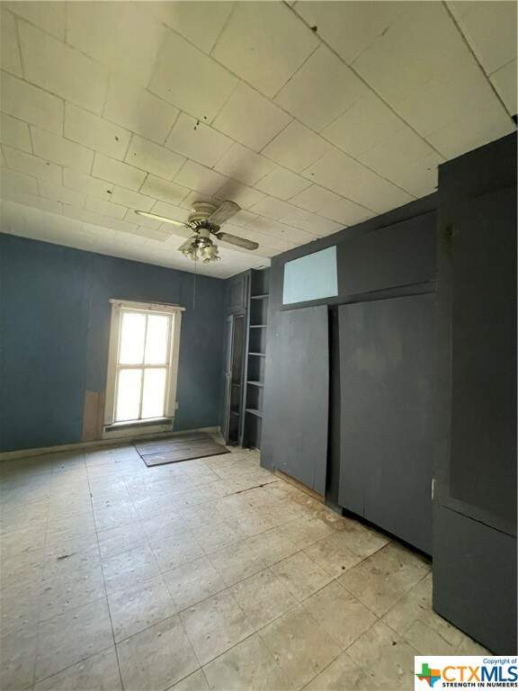 923 N College Street, Gonzales, TX 78629 MLS 532922 properties Dallas