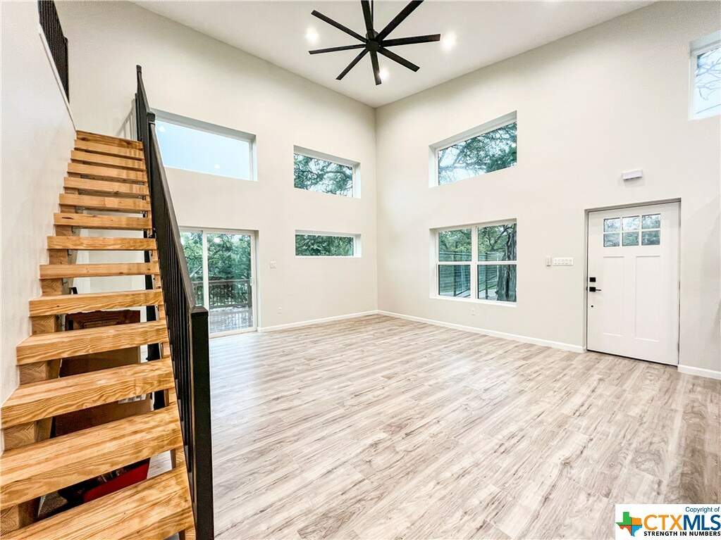 1226 Whispering Hills Drive, Canyon Lake, TX 78133 MLS 535651 properties Dallas