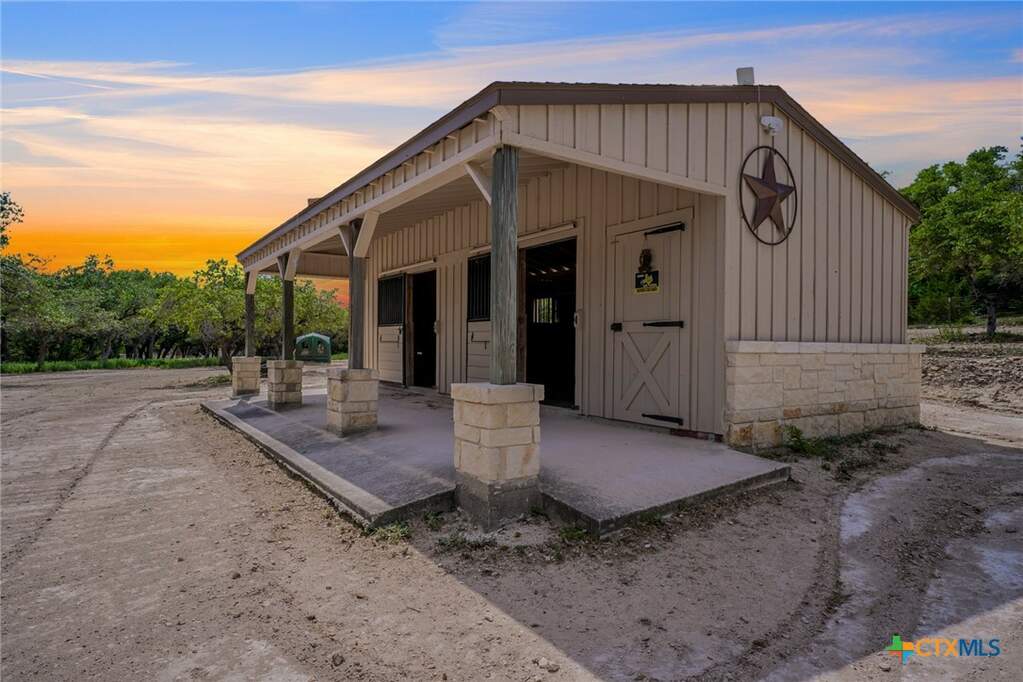 1941 Canyon Curve, Spring Branch, TX 78070 MLS 545794 properties