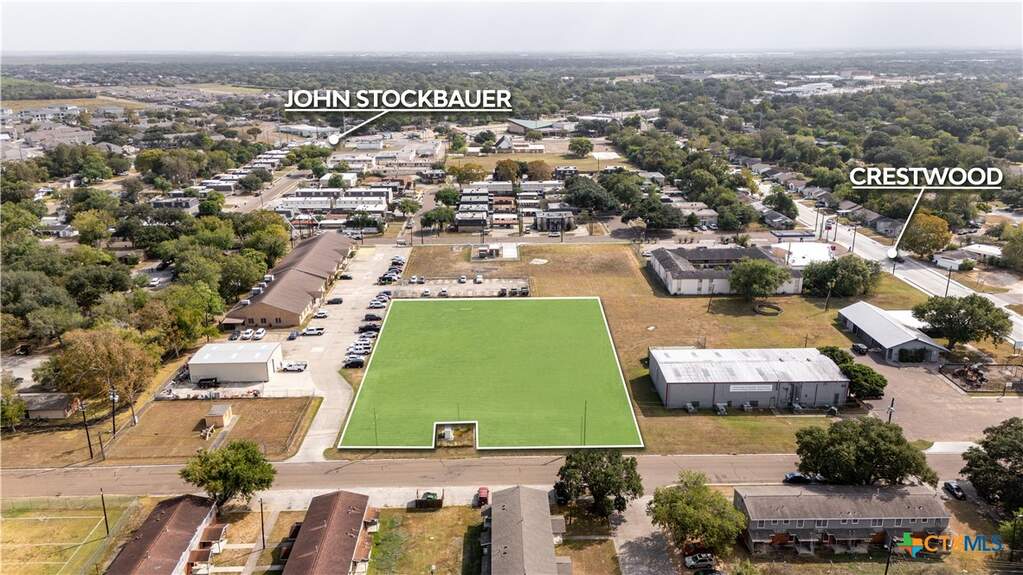 1604 E Crestwood Drive, Victoria, TX 77901, Victoria