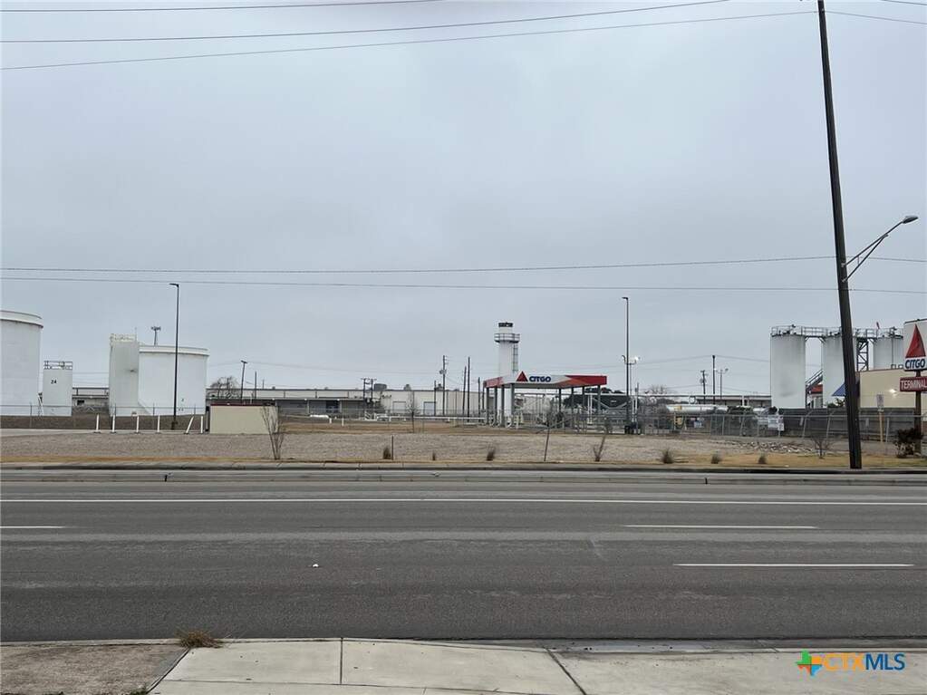 2203 Houston Hwy- C Highway, Victoria, TX 77901 - View 3