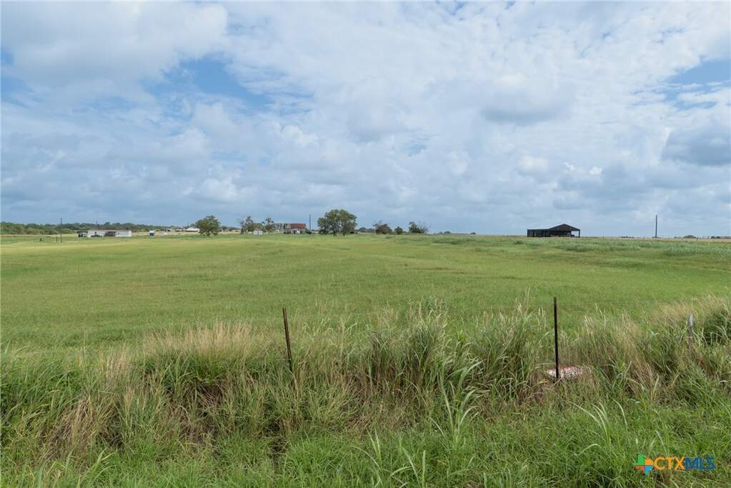 TBA Cr 358 359a, Shiner, TX 77984 - View 4