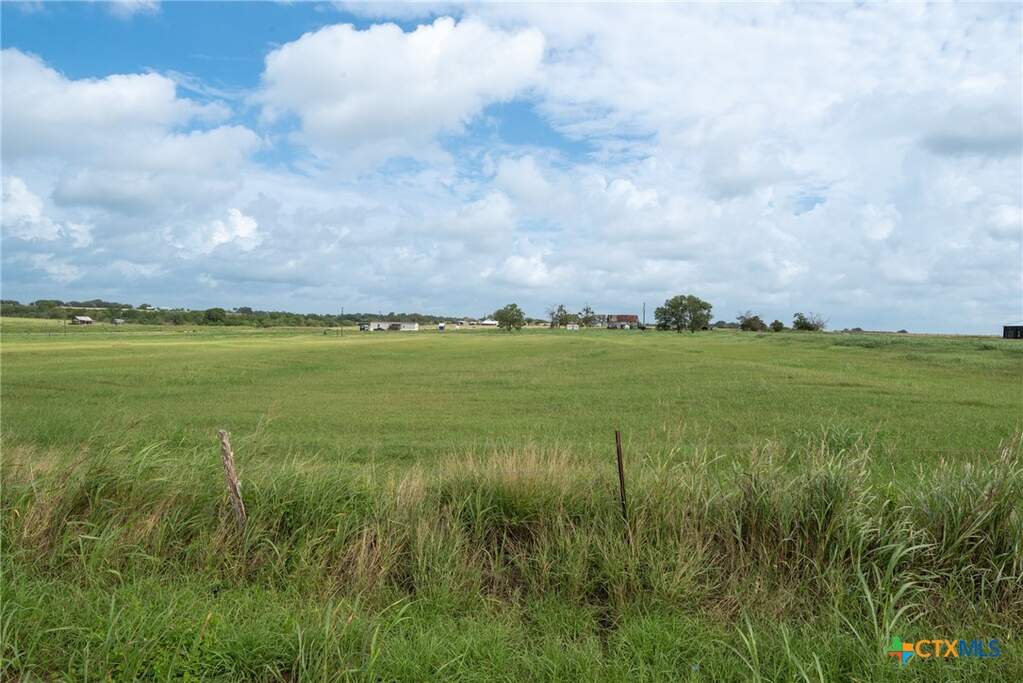 TBA Cr 358 359a, Shiner, TX 77984 - View 5