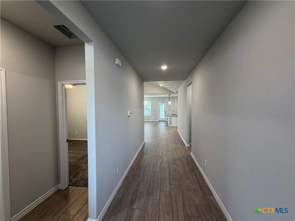 2570 Settlers Oak Drive, Belton, TX 76513 - View 4