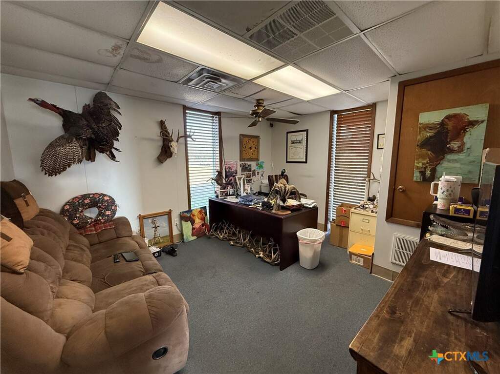 1325 W Austin Street, Port Lavaca, TX 77979 - View 4