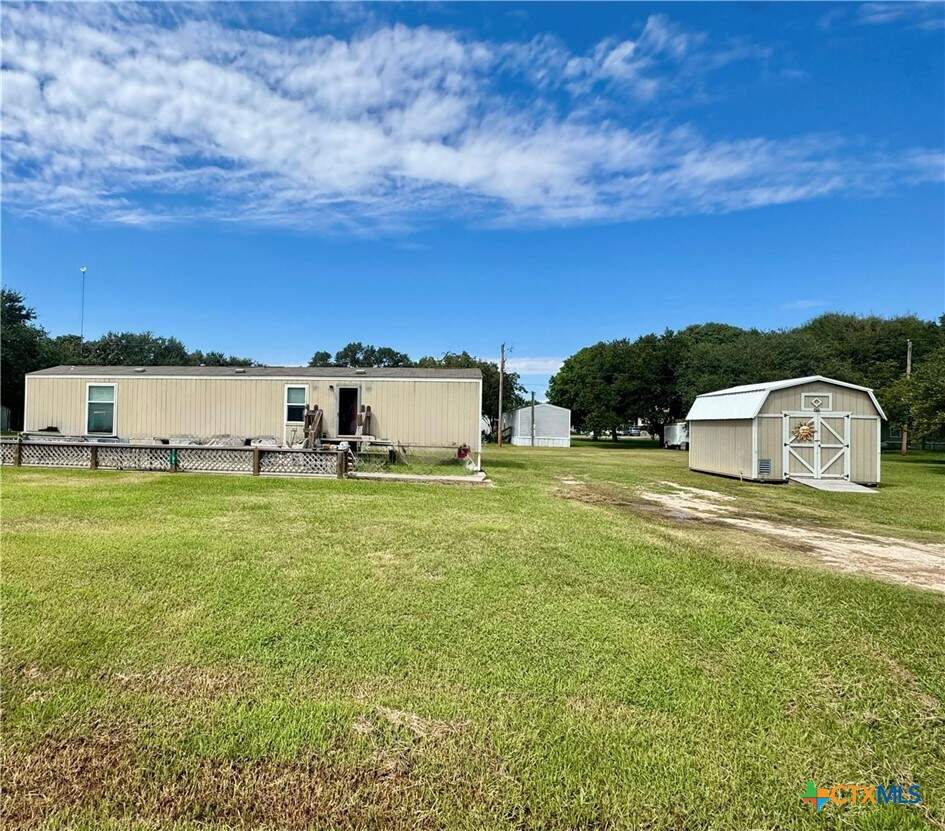 1535 Bayview Drive, Palacios, TX 77465, Palacios
