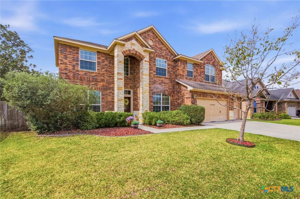 107 Brushy Creek, Victoria, TX 77904 - View 3