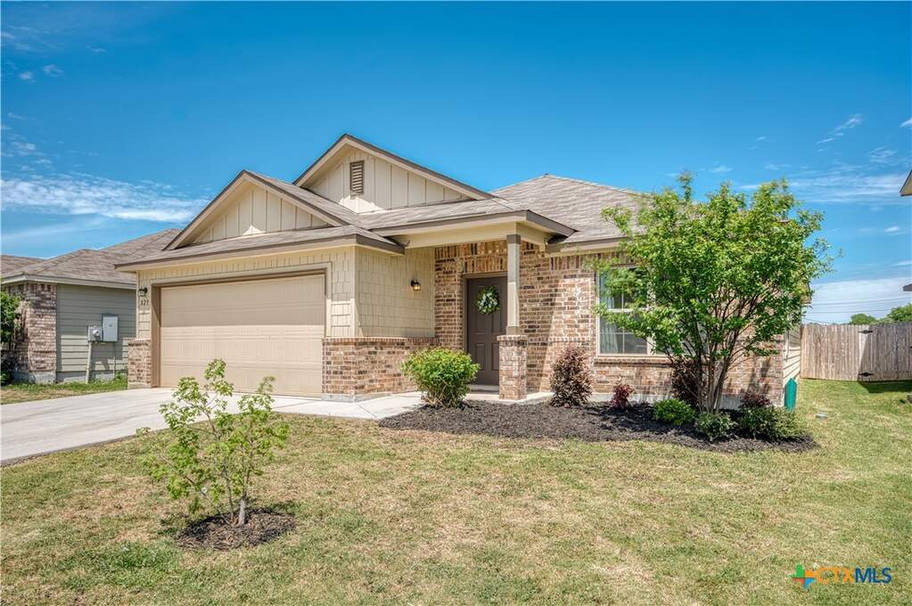829 Stonemanor, Seguin, TX 78155 - View 2