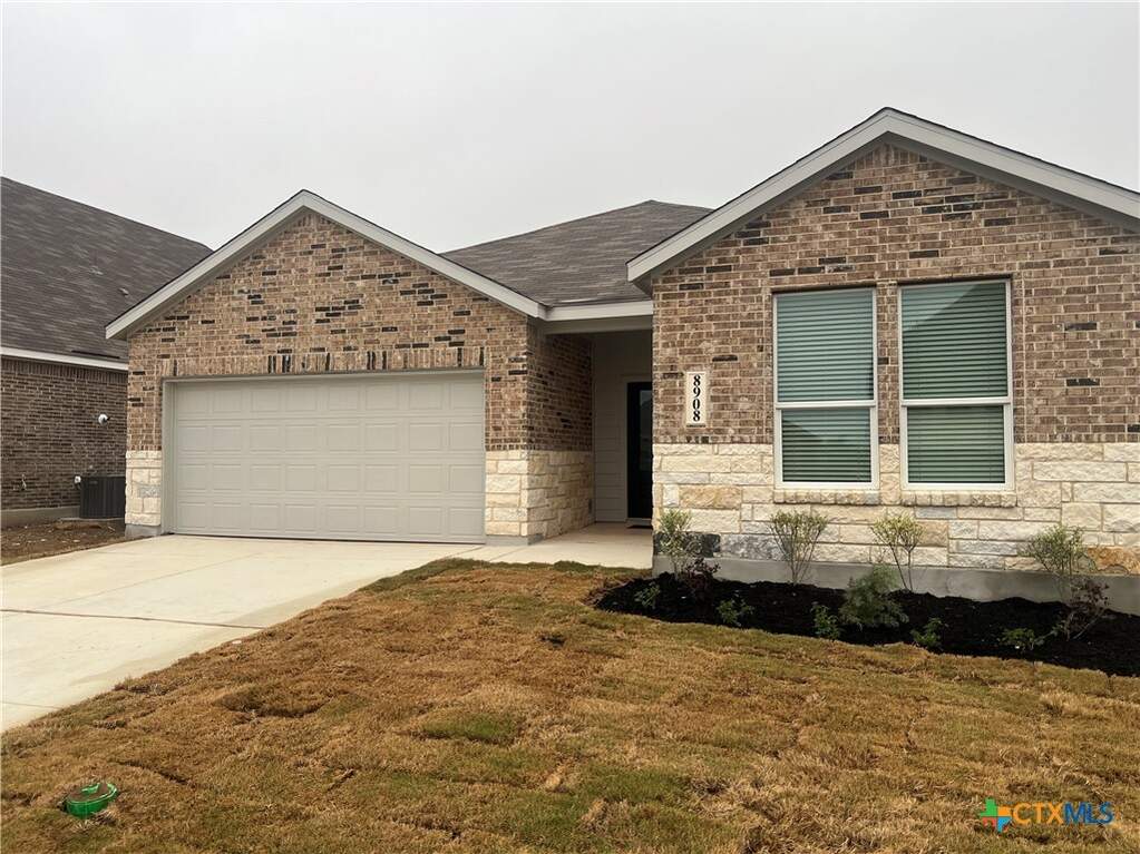 8908 San Carlos, Seguin, TX 78155 - View 2