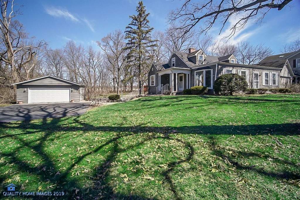 2190 W 57th Avenue, Merrillville, IN 46410 MLS 453518 properties