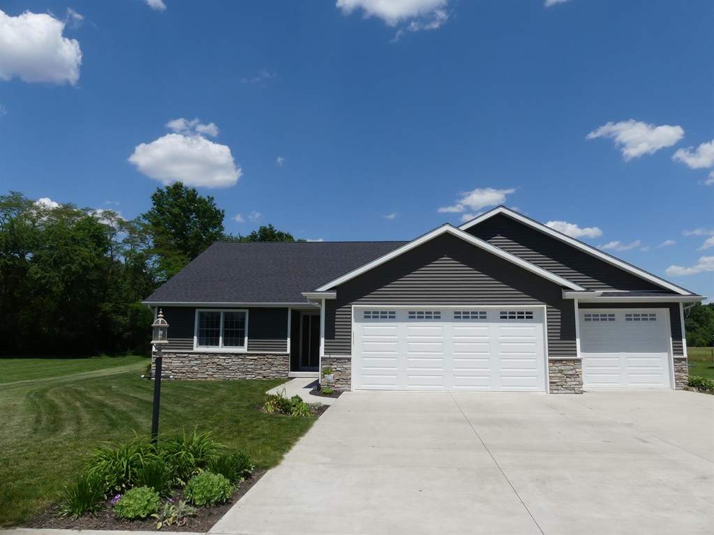 833 Daisy Circle Ne, Demotte, IN 46310 MLS 456718 properties NW