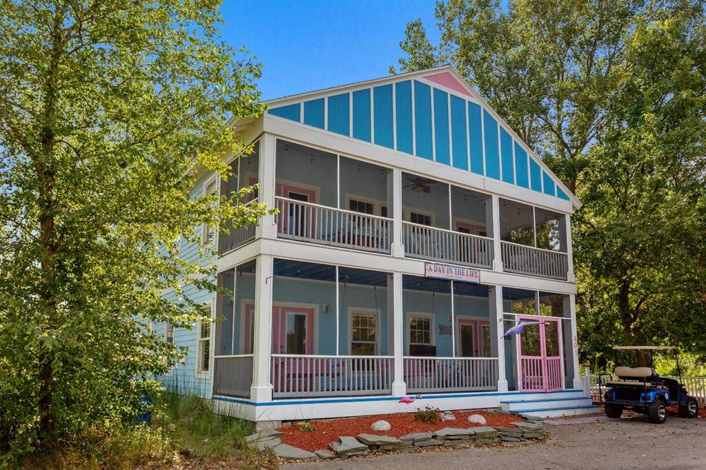 401 Beachwalk Lane, Michigan City, IN 46360 MLS 461241 properties