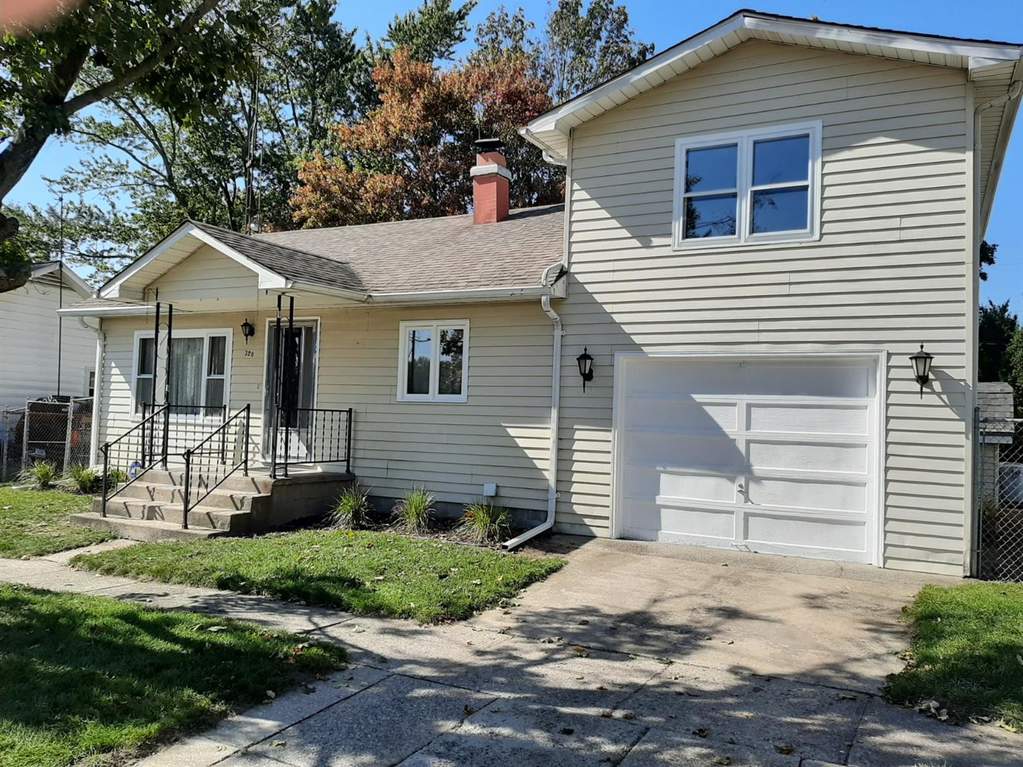 320 Knox Road, Kingsford Heights, IN 46346 MLS 464407 properties