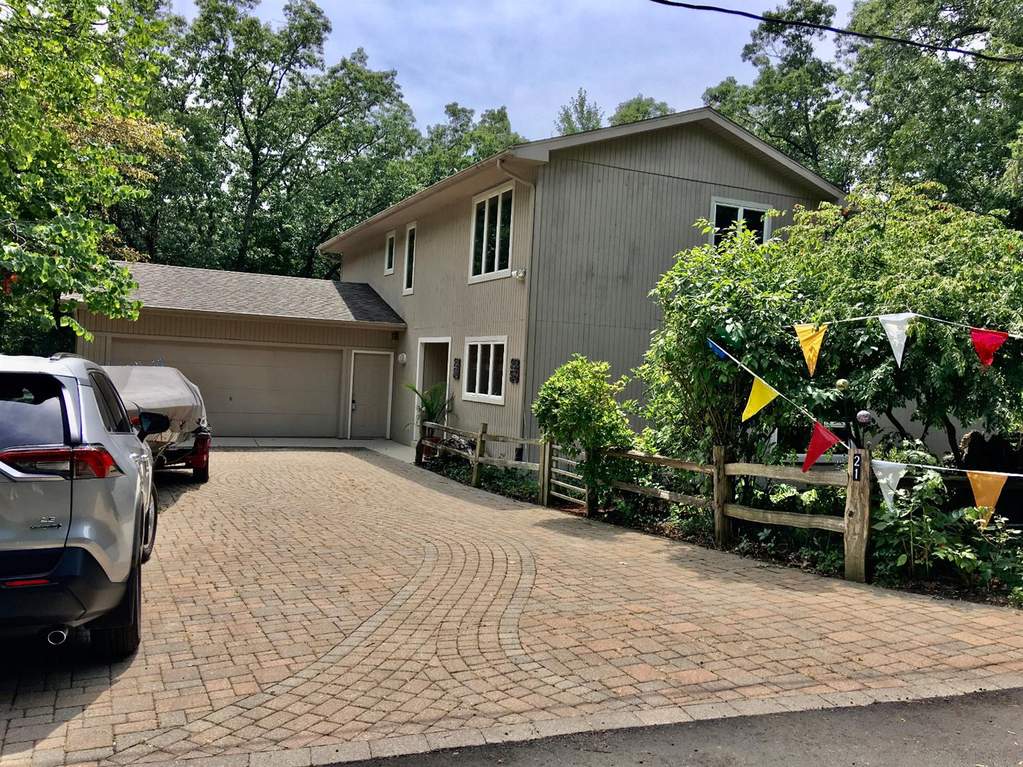 21 E Atwater Avenue, Beverly Shores, IN 46301 MLS 468690